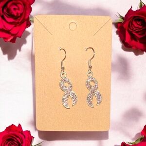 NWOT Elegant Silver Earrings